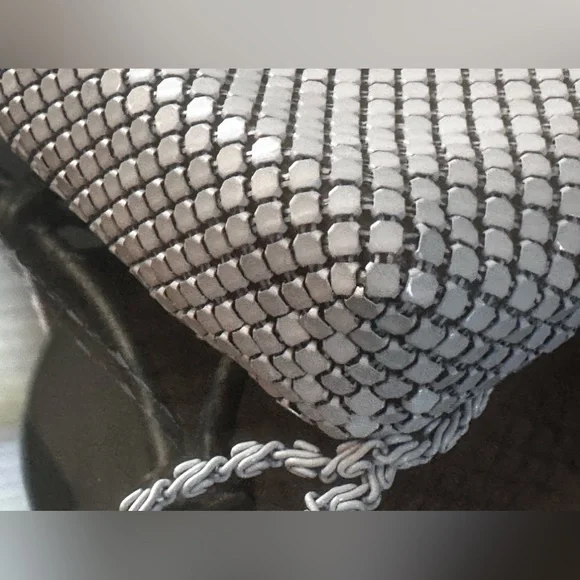VINTAGE SUMMER STYLE!!!Whiting & Davis metal mesh crossbody - Picture 12 of 15